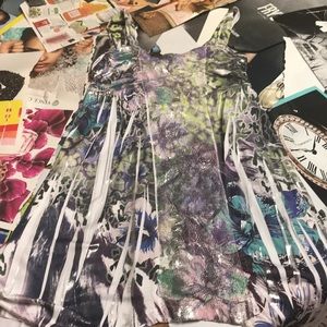 Super cute Daytrip tank.